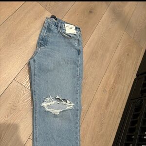 NWT Abercrombie men’s distressed jeans